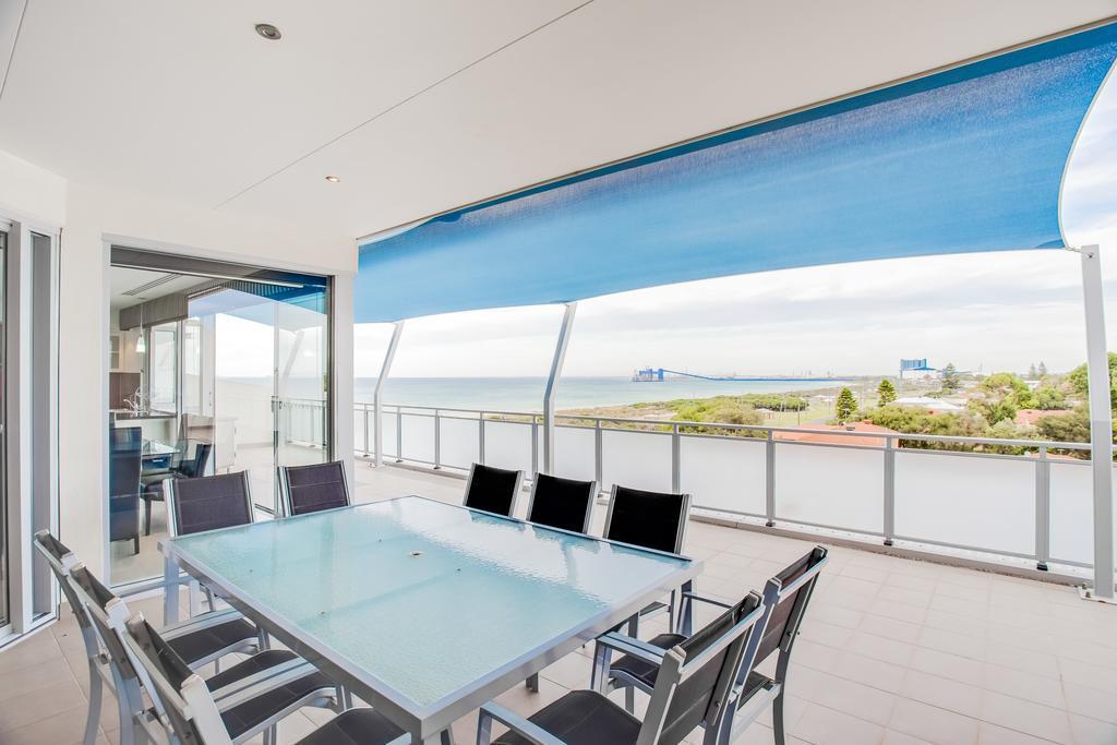 Spinnakers By Rockingham Apartments Exterior foto