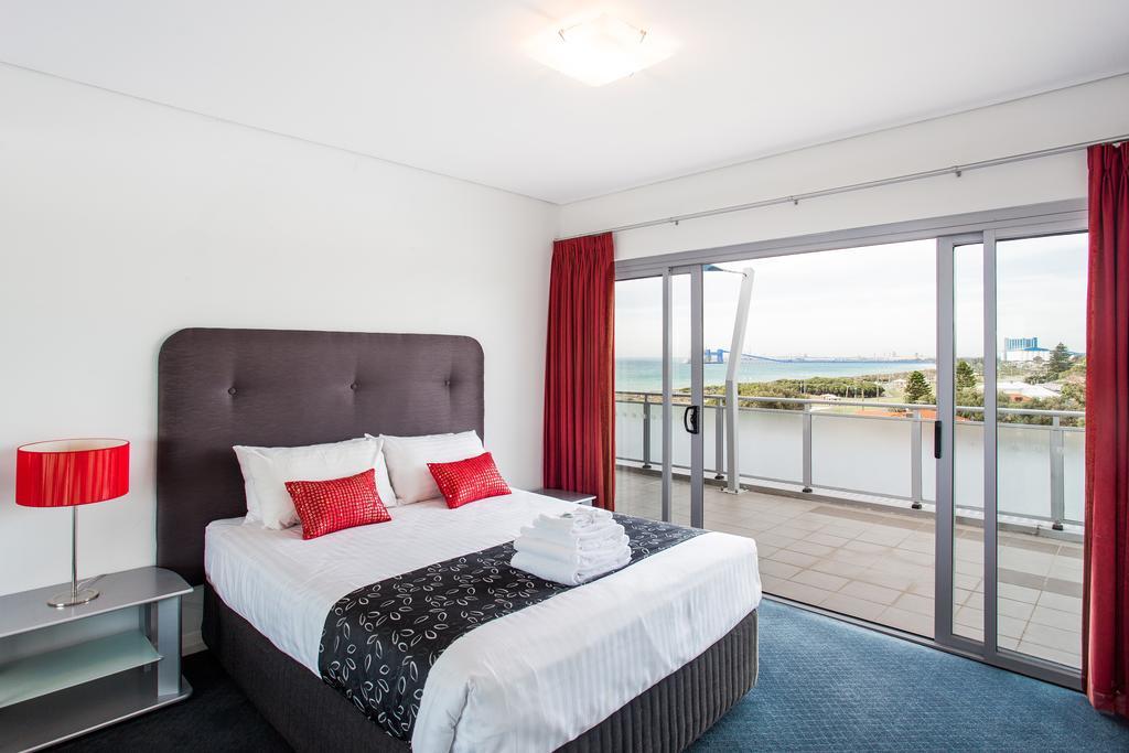 Spinnakers By Rockingham Apartments Exterior foto
