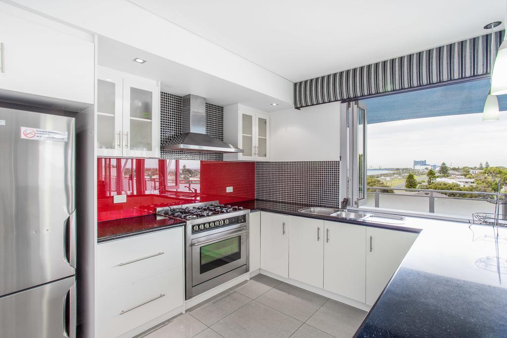 Spinnakers By Rockingham Apartments Exterior foto