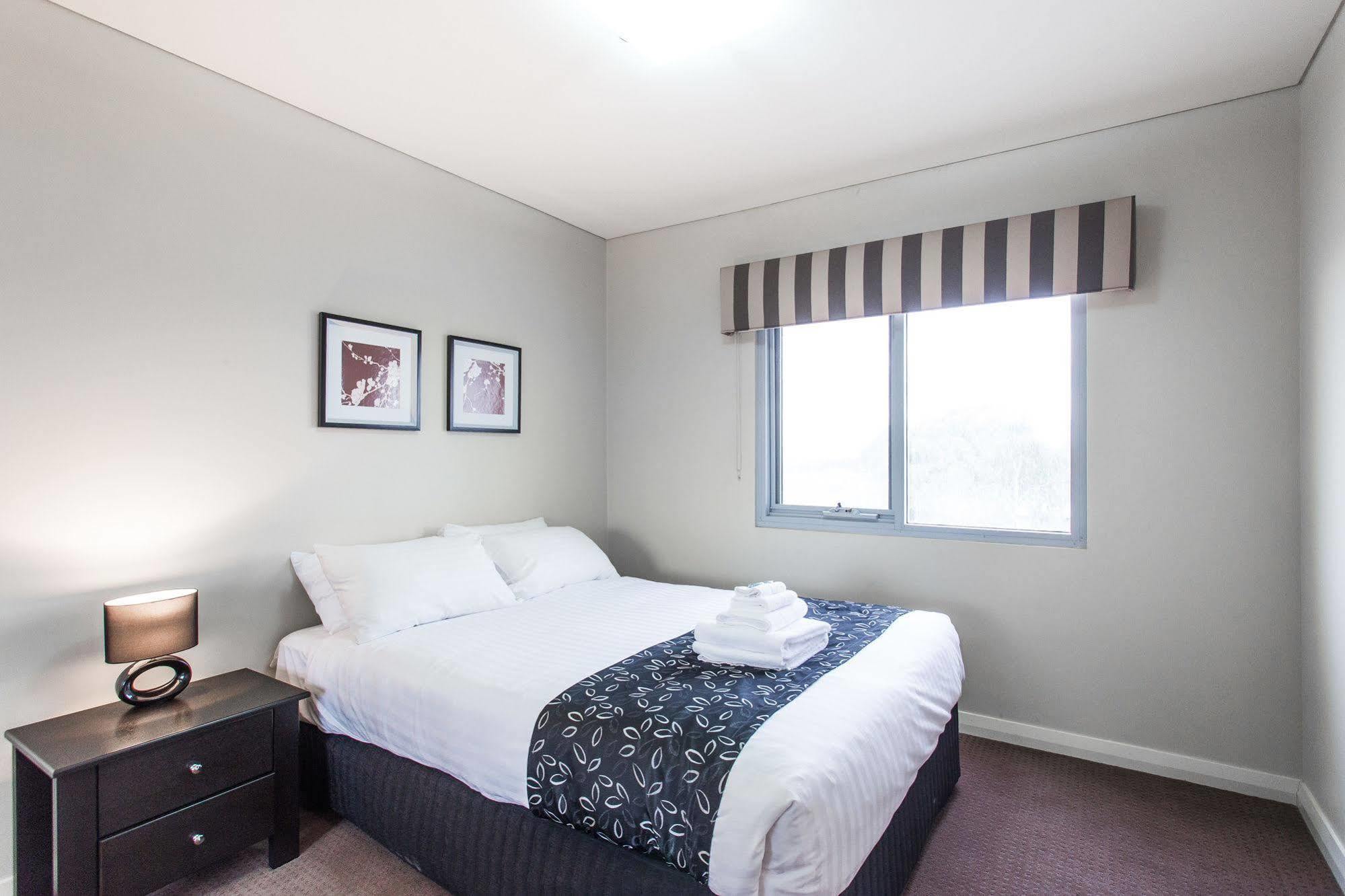 Spinnakers By Rockingham Apartments Exterior foto
